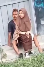 daripada-apel-bagusan-ngewe-sama-jamet